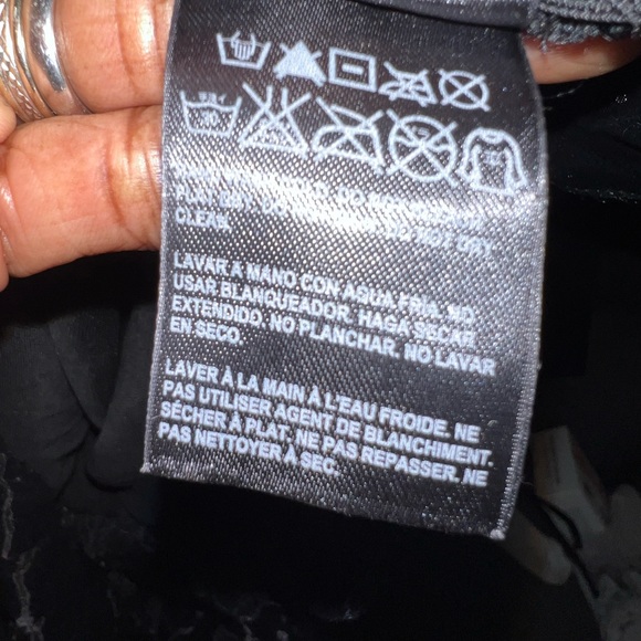 Beautiful black sequined blouse can be paired with a skirt or denim jeans. Bebe - Picture 4 of 6